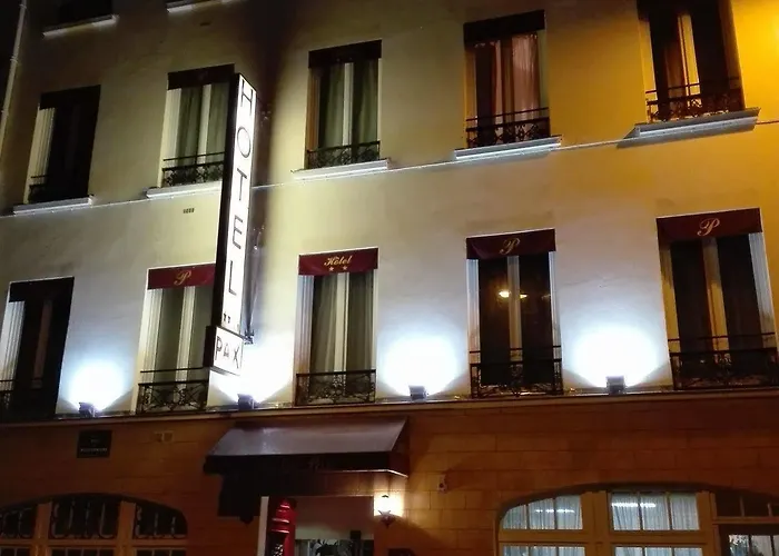 Hotel Pax 18e Parijs