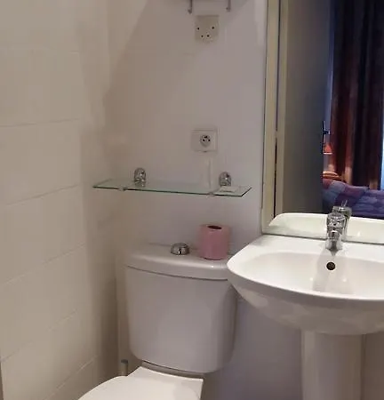 Hotel Pax 18e 2*