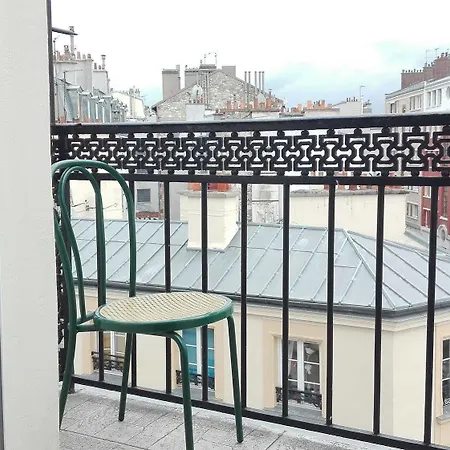 Pax 18e Paris
